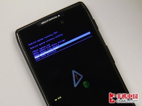 Ħ������XT910 MAXX 4.0ϵͳˢ���̡̳�ͼ�İ桿