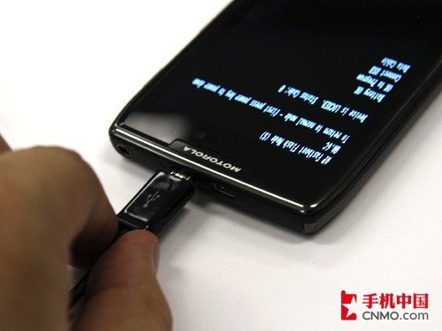Ħ������XT910 MAXX 4.0ϵͳˢ���̡̳�ͼ�İ桿