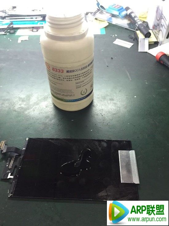 iPhone6 Plus��Ļ���˲����� �ְ��ֽ���ά��iPhone6 Plus��Ļ���˲����� �ְ��ֽ���ά��