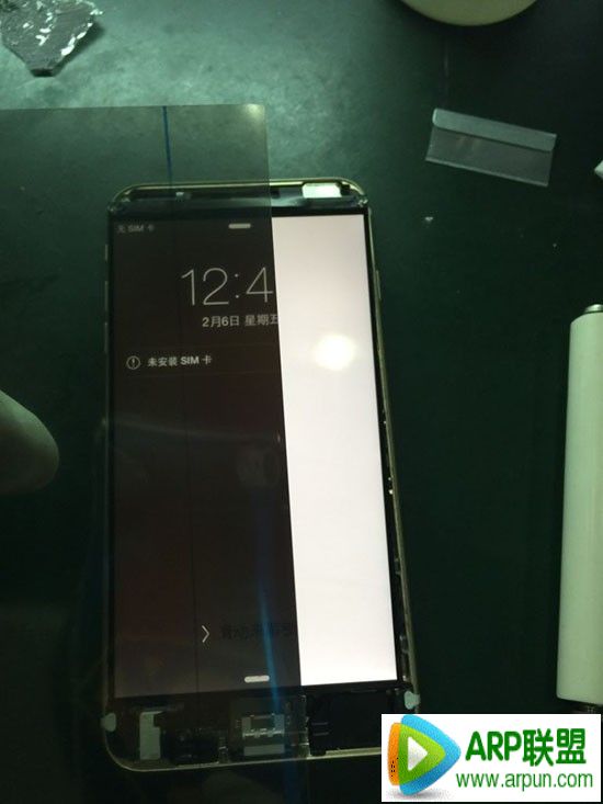 iPhone6 Plus��Ļ���˲����� �ְ��ֽ���ά��iPhone6 Plus��Ļ���˲����� �ְ��ֽ���ά��