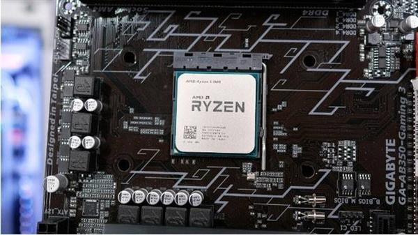 ��CPU��ôѡ����Ȼ����ֻ�����ĺ���Ƶ